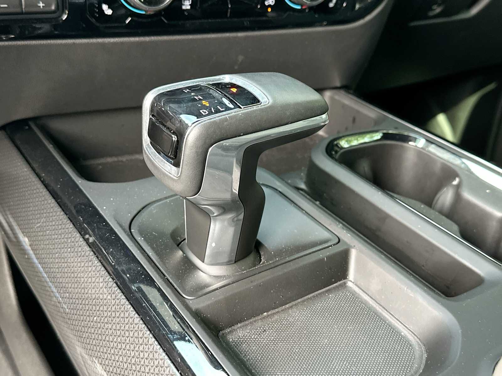 Thumbnail: 2025 Chevrolet Silverado 1500 - 21