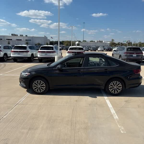 Thumbnail: 2020 Volkswagen Jetta - 15