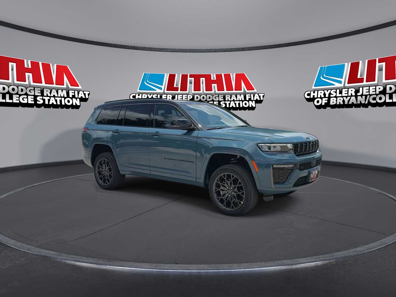 Thumbnail: 2026 Jeep Grand Cherokee - 2