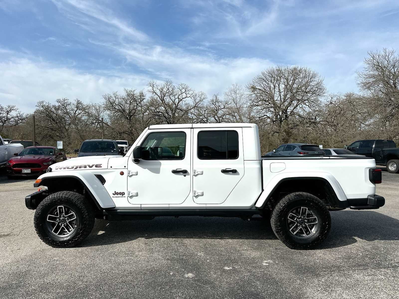 Thumbnail: 2026 Jeep Gladiator - 12
