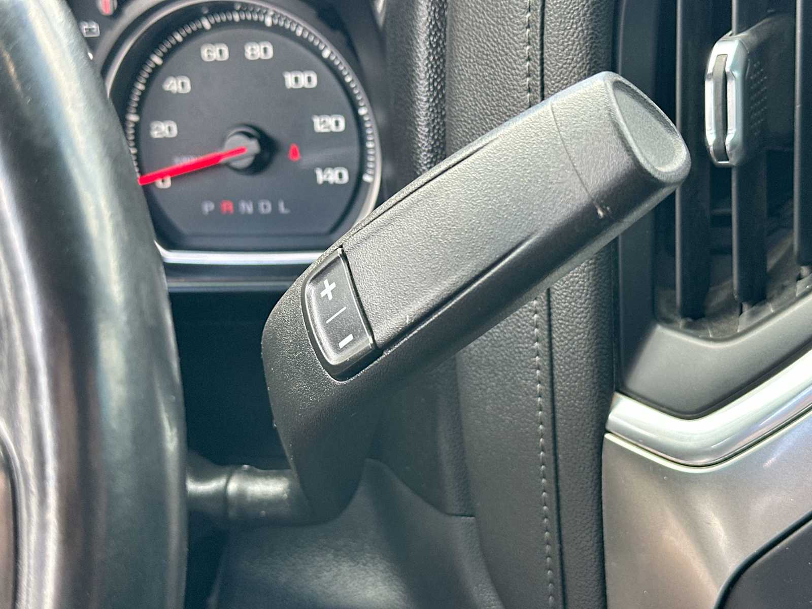 Thumbnail: 2021 Chevrolet Silverado 1500 - 21