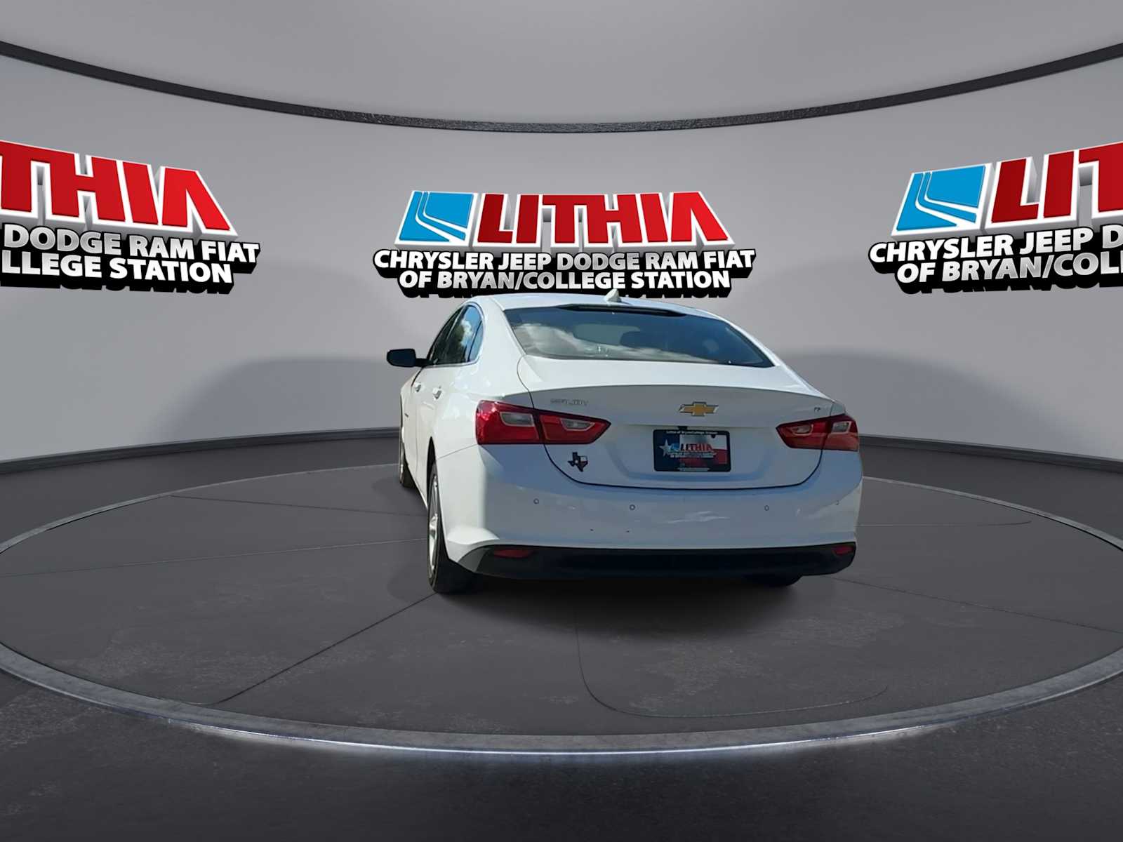 Thumbnail: 2024 Chevrolet Malibu - 6