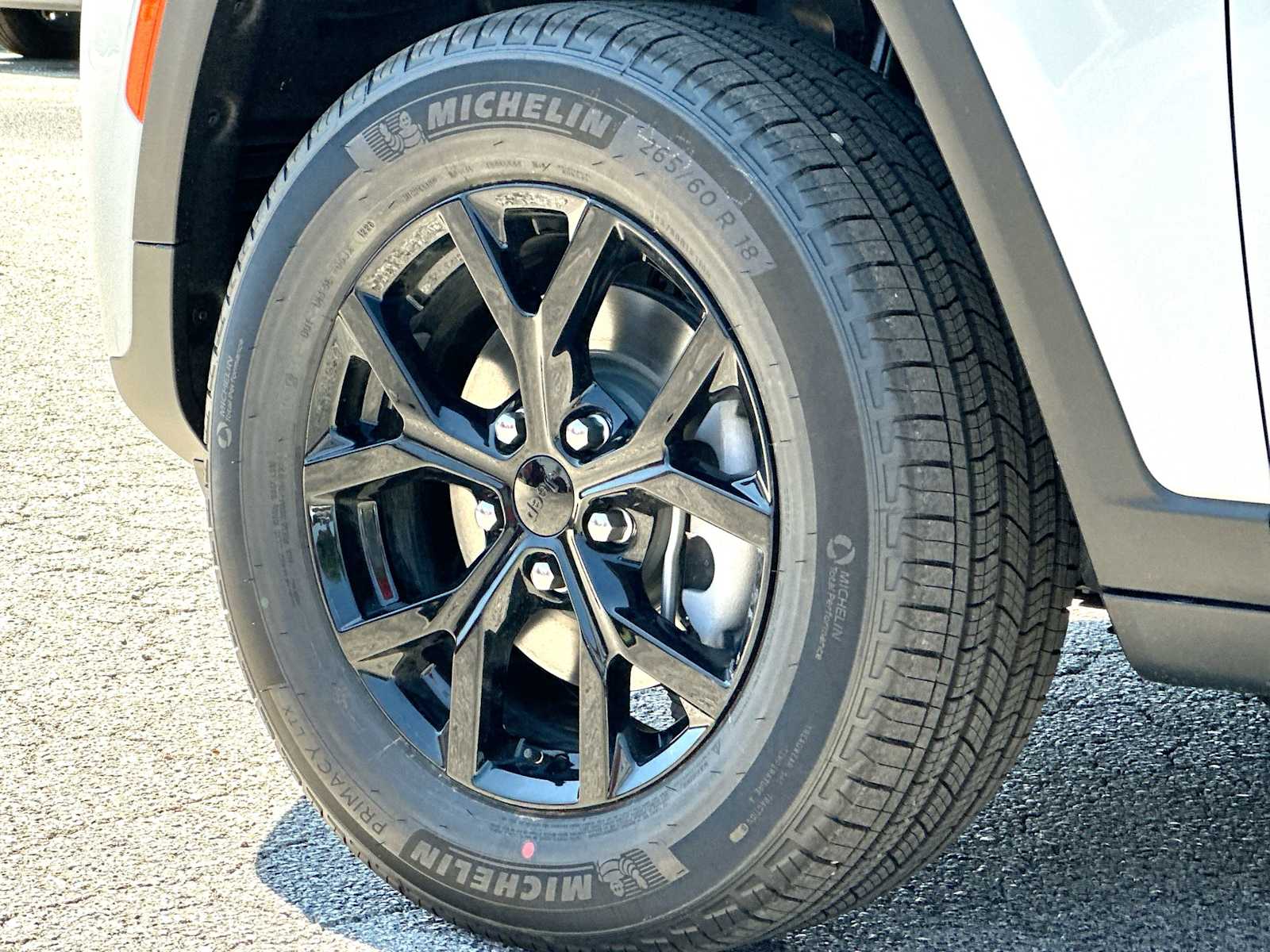 Thumbnail: 2026 Jeep Grand Cherokee - 11