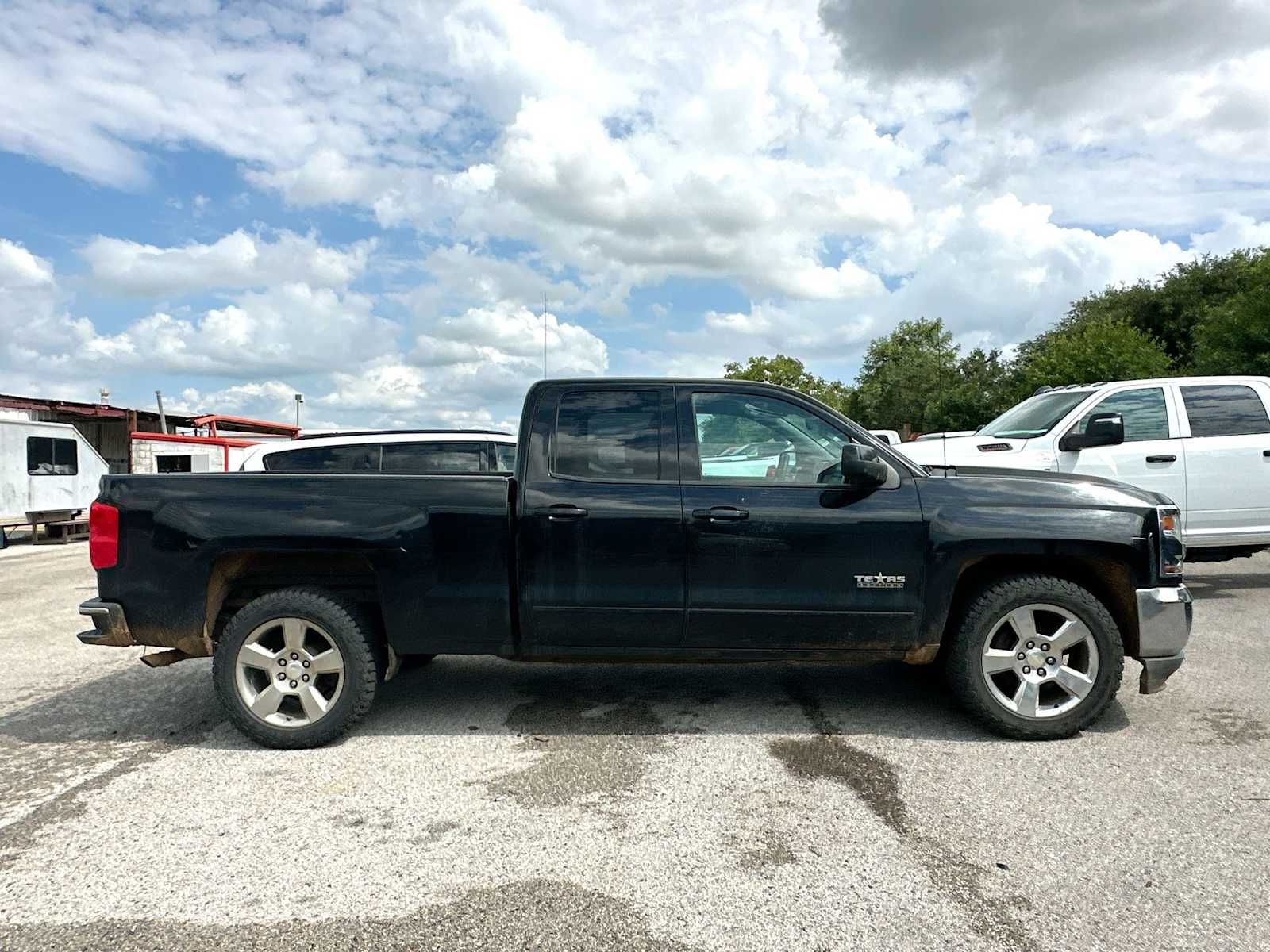 Thumbnail: 2017 Chevrolet Silverado 1500 - 5