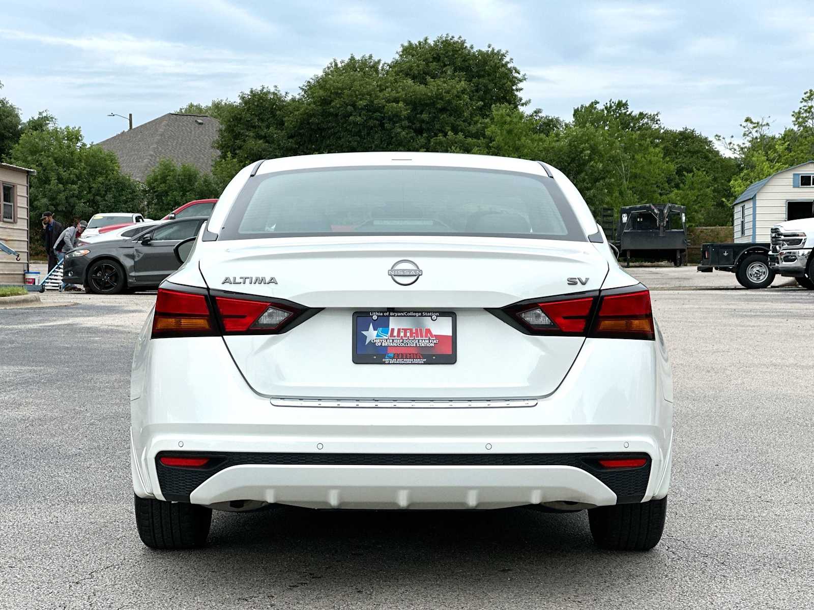 Thumbnail: 2023 Nissan Altima - 14