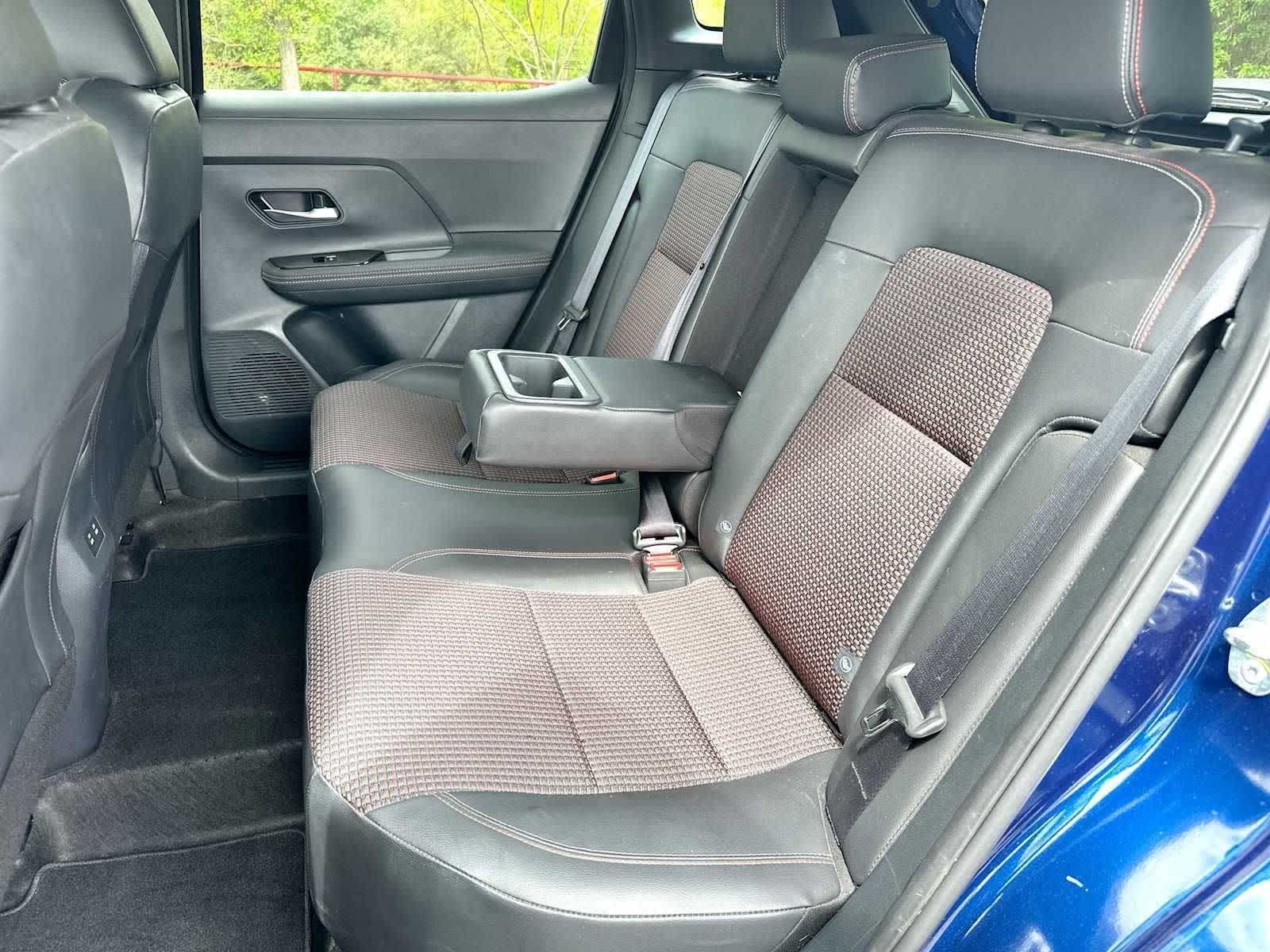 Thumbnail: 2025 Nissan Kicks - 23