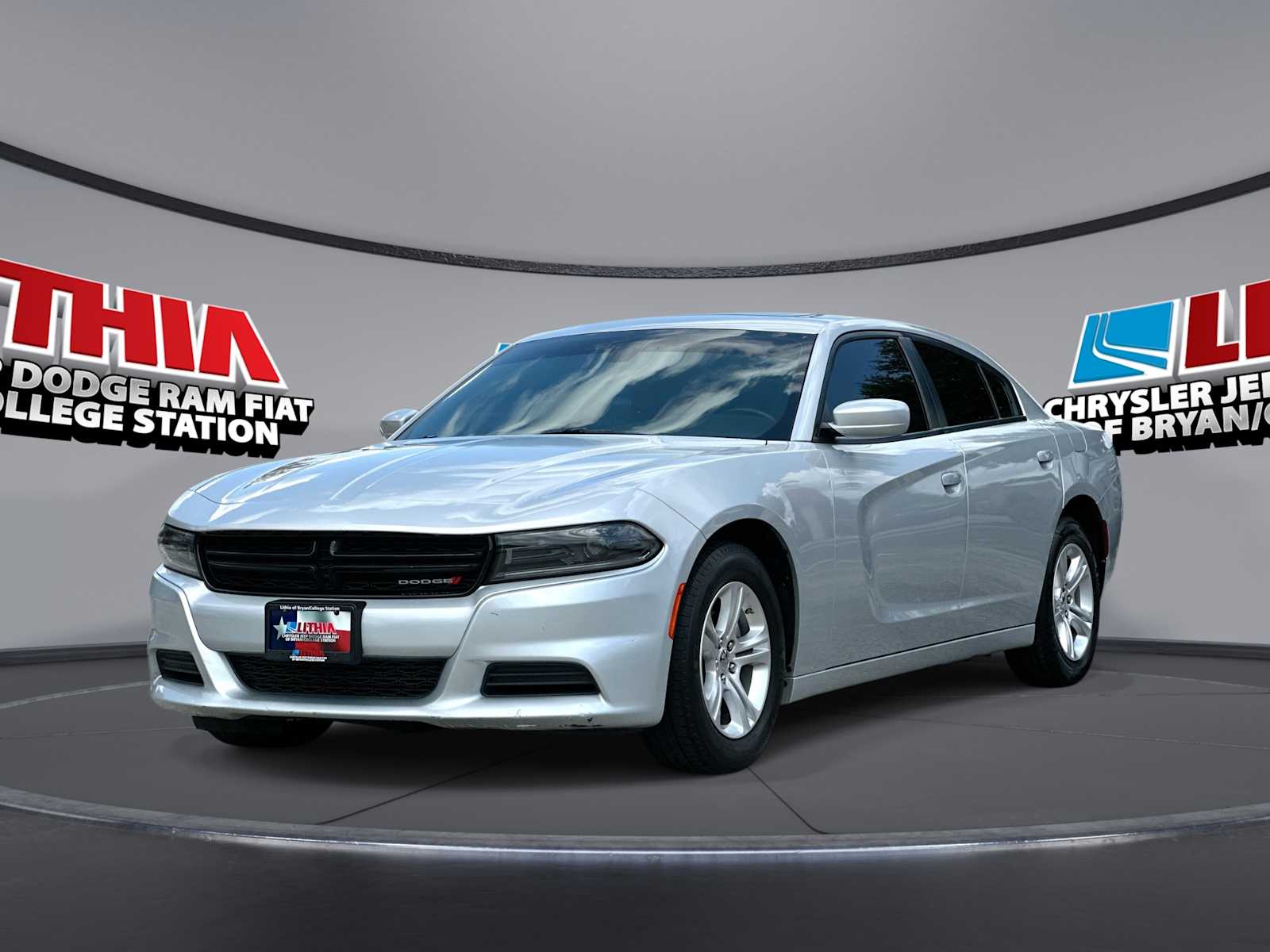2022 Dodge Charger SXT's photo