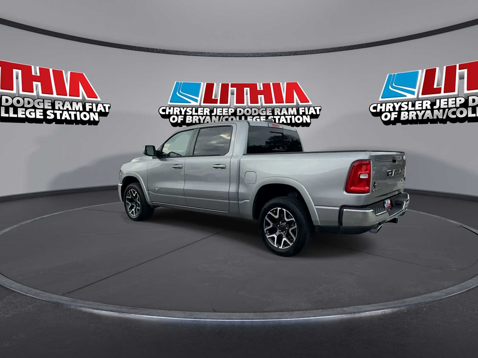 Thumbnail: 2025 RAM 1500 - 6