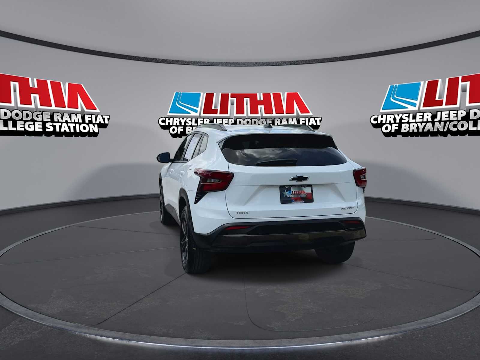 Thumbnail: 2025 Chevrolet Trax - 7