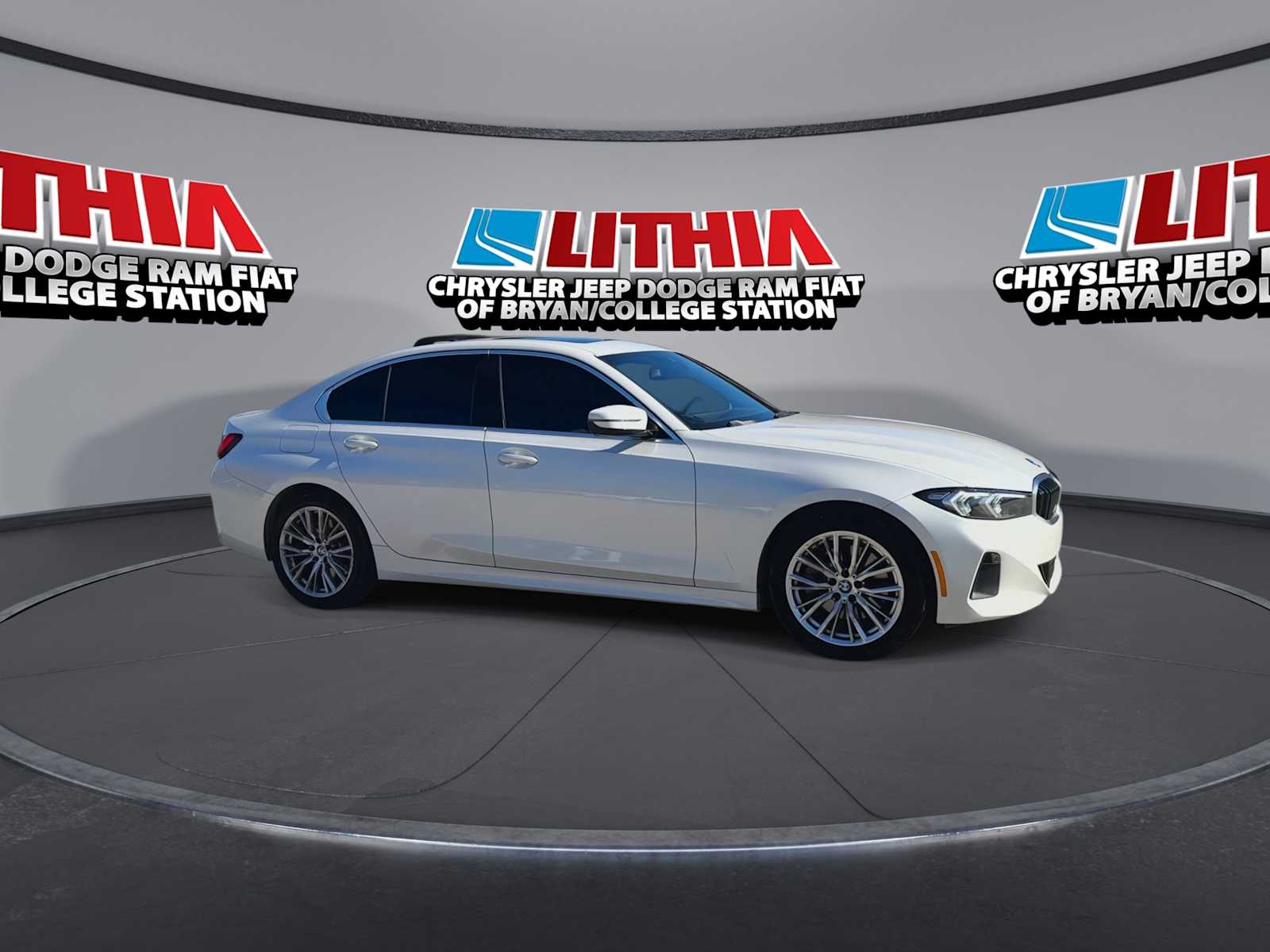 Thumbnail: 2024 BMW 3 Series - 9