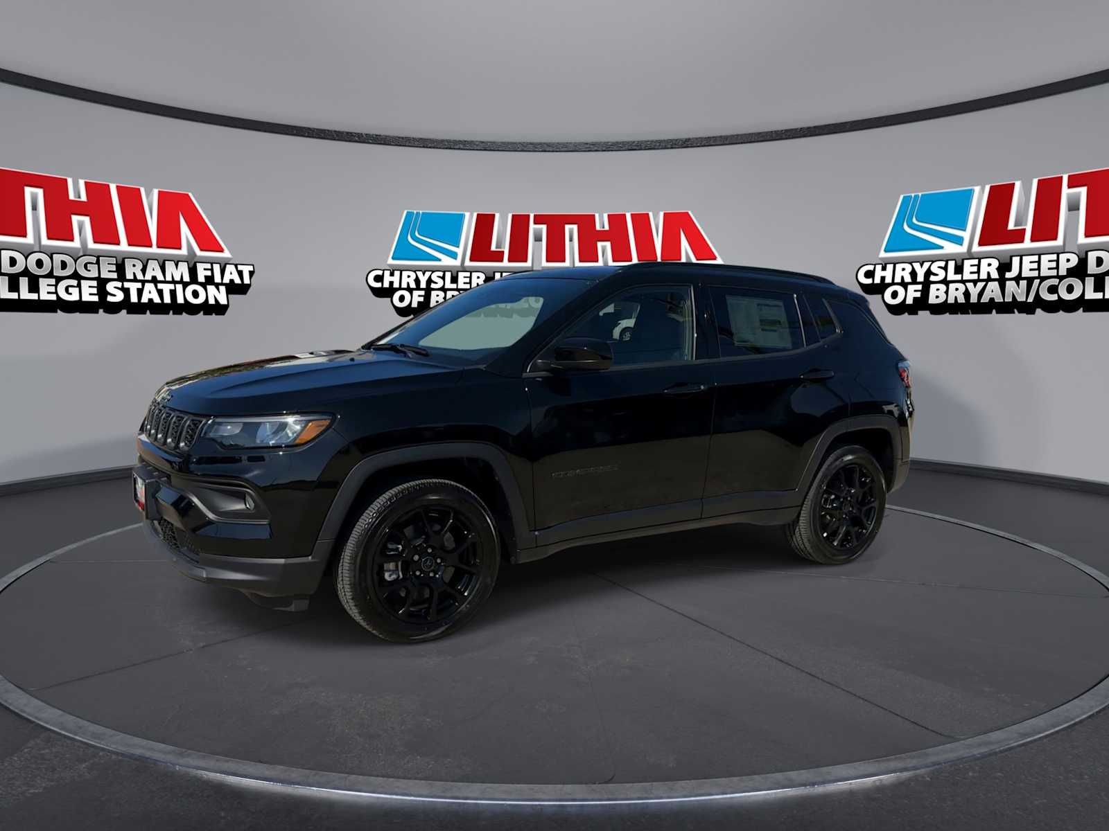 2026 Jeep Compass Latitude Altitude photo 4