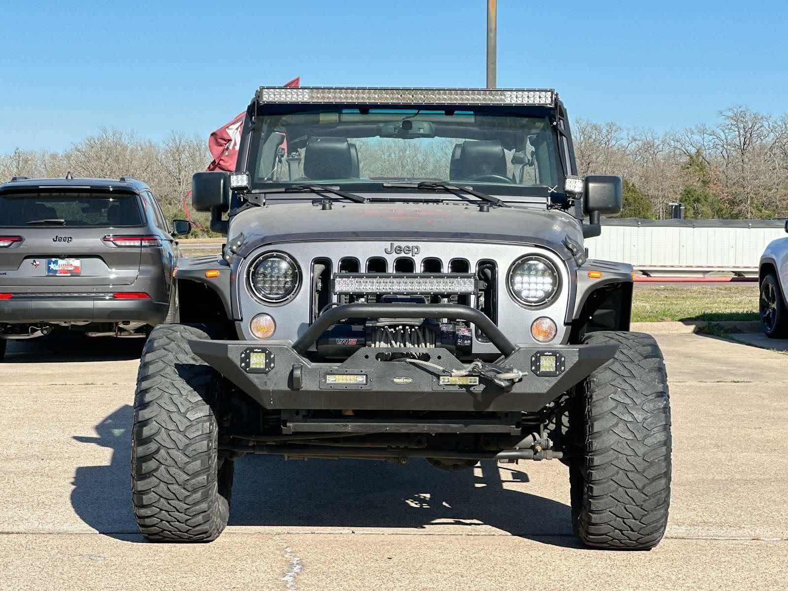 Thumbnail: 2016 Jeep Wrangler - 10