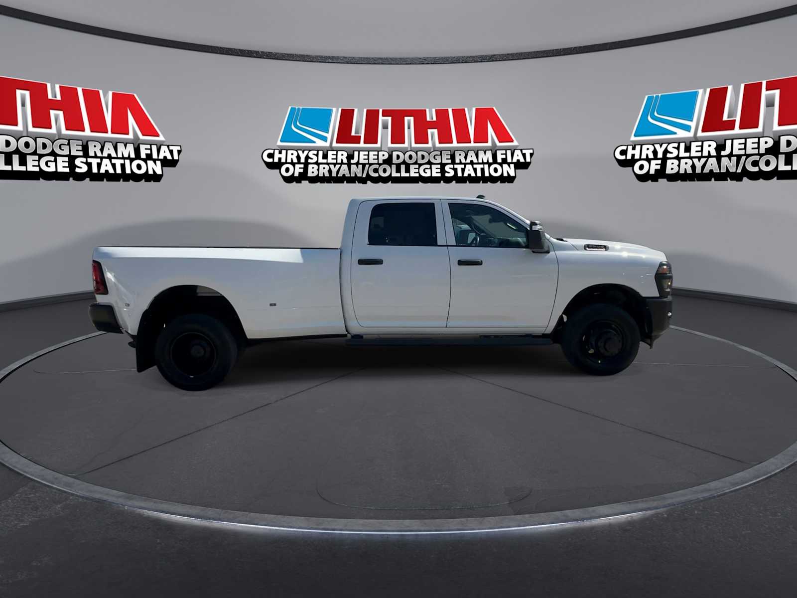 Thumbnail: 2026 RAM 3500 - 9