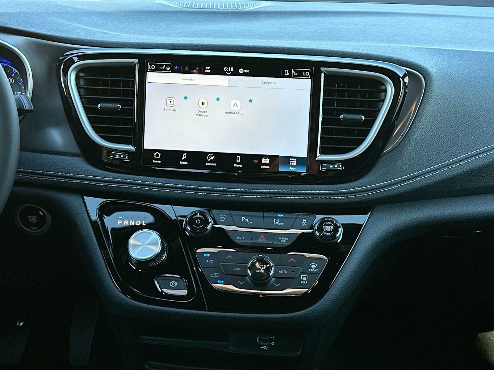 Thumbnail: 2026 Chrysler Pacifica - 26