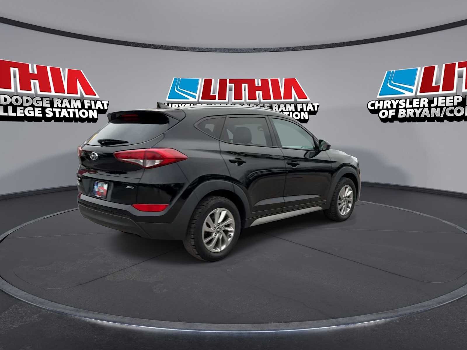 Thumbnail: 2018 Hyundai Tucson - 8