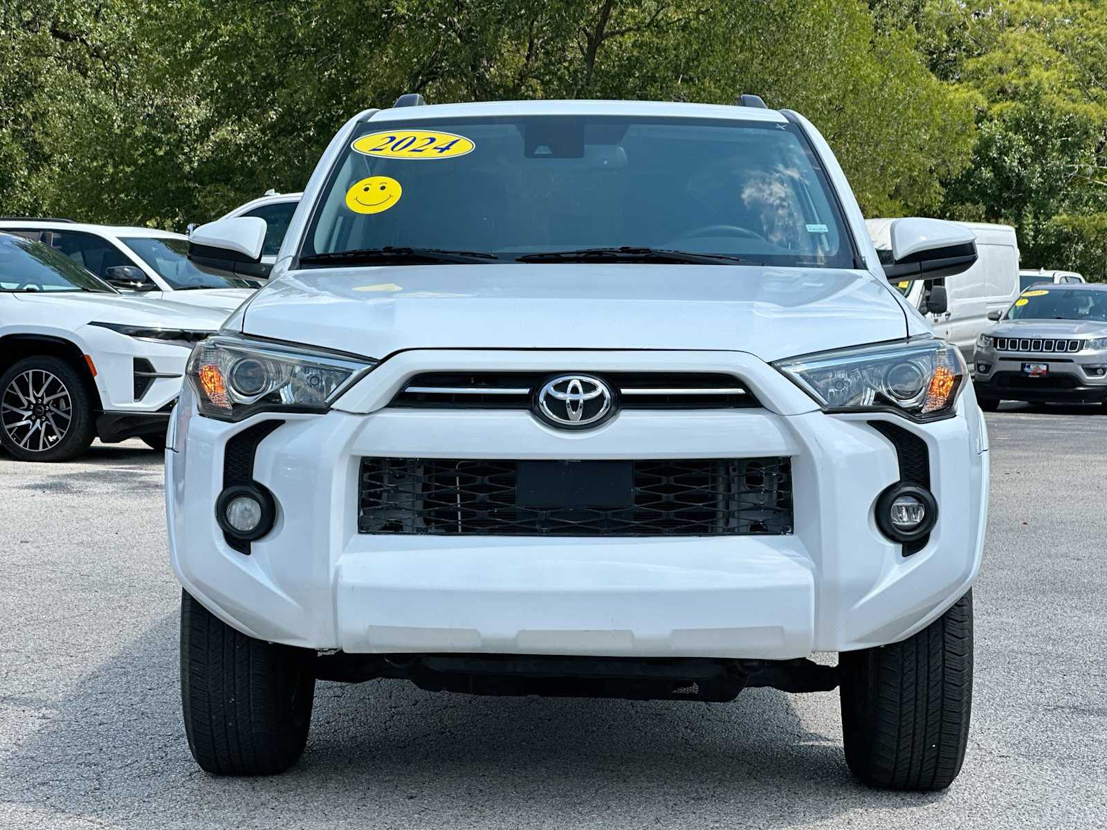 Thumbnail: 2024 Toyota 4Runner - 10
