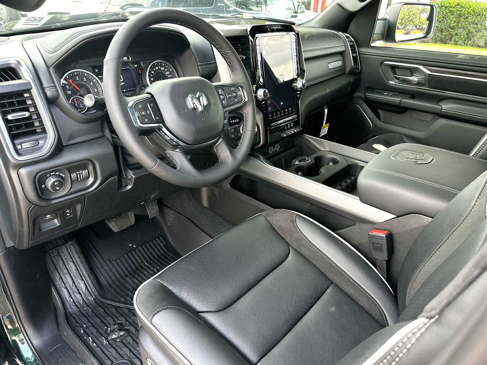 Thumbnail: 2026 RAM 1500 - 18