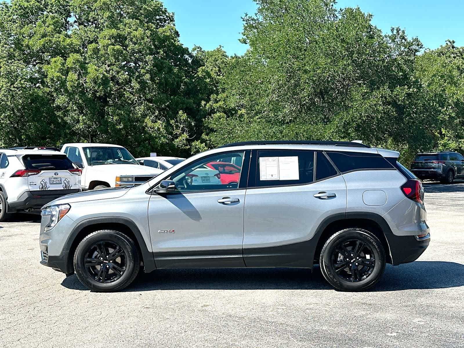 Thumbnail: 2023 GMC Terrain - 12