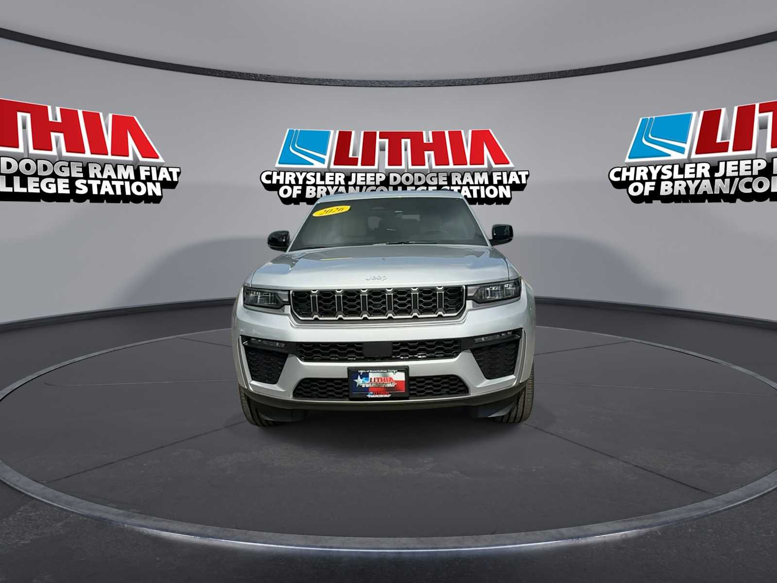 Thumbnail: 2026 Jeep Grand Cherokee - 3