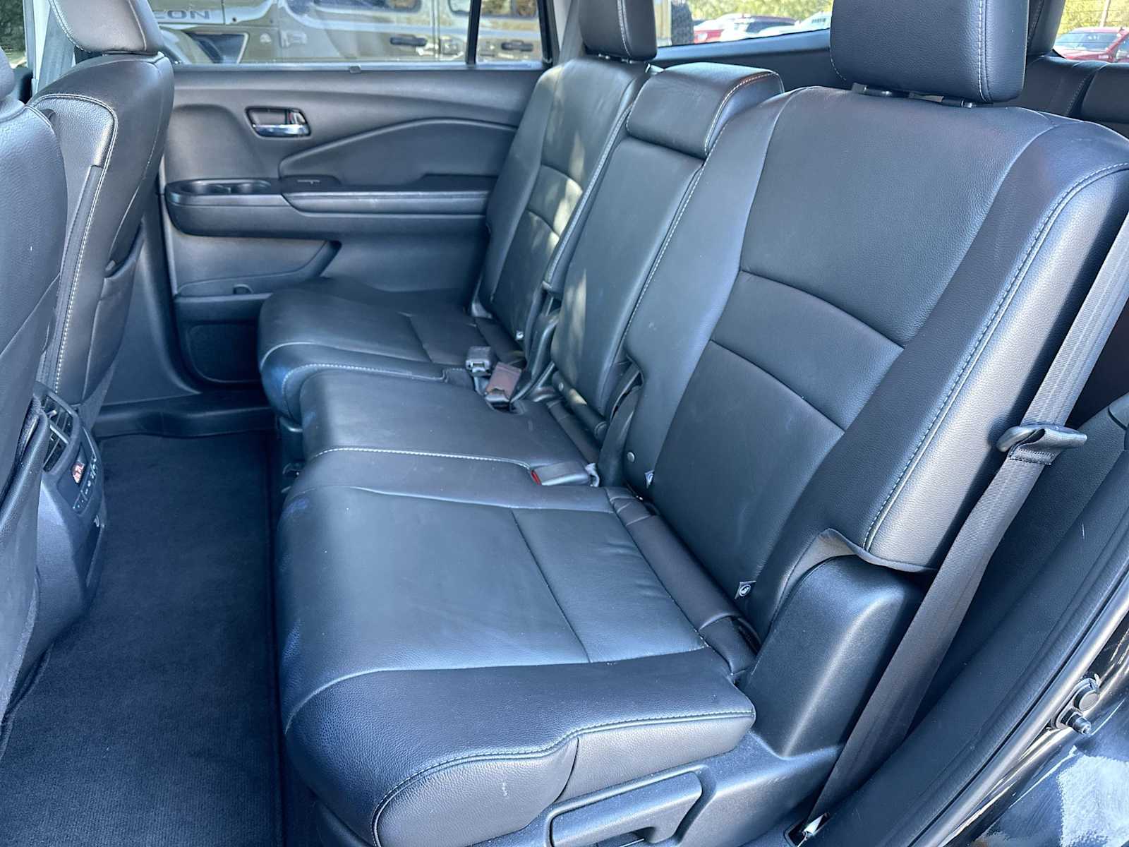 Thumbnail: 2021 Honda Pilot - 23