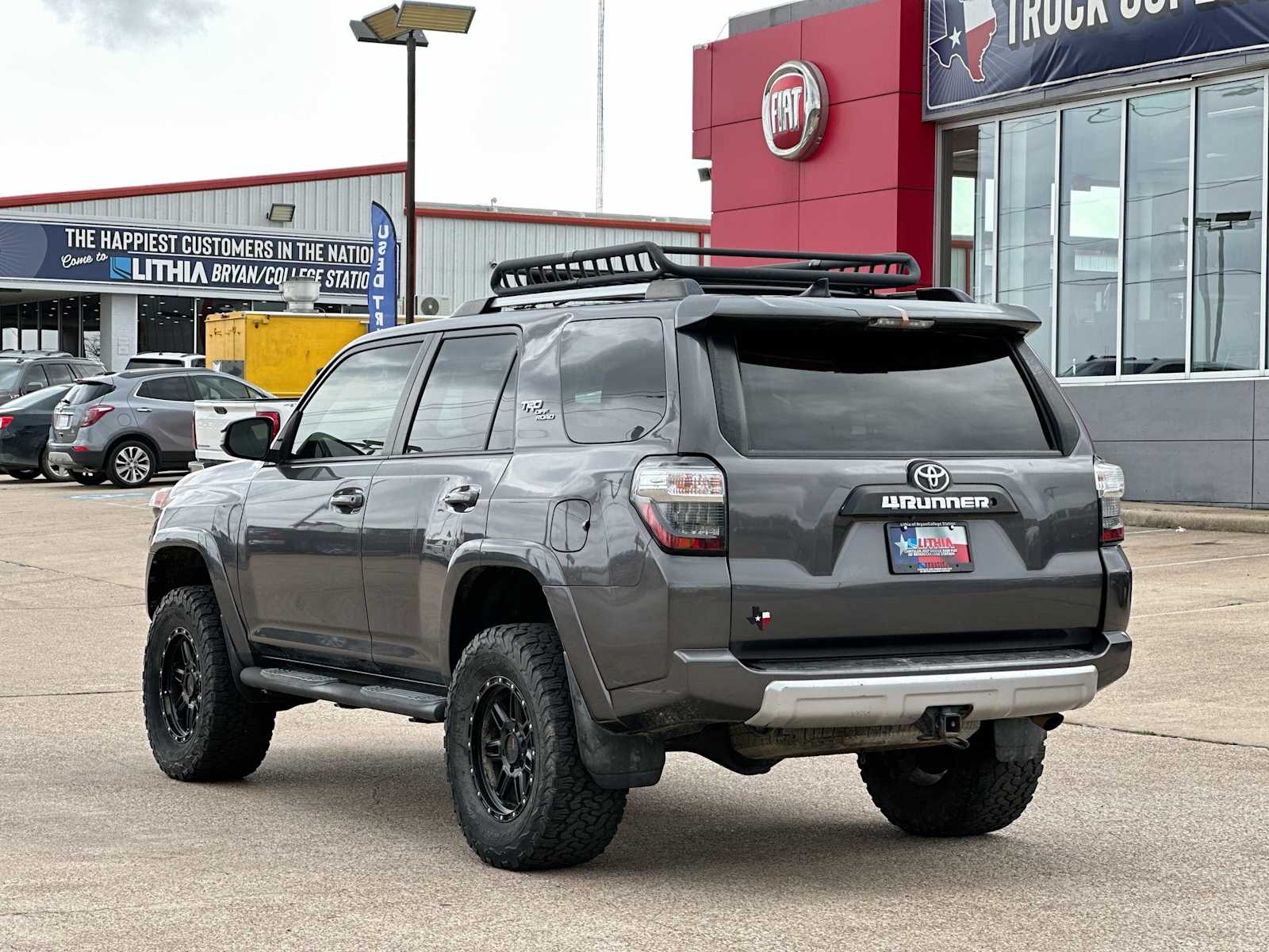 Thumbnail: 2018 Toyota 4Runner - 13