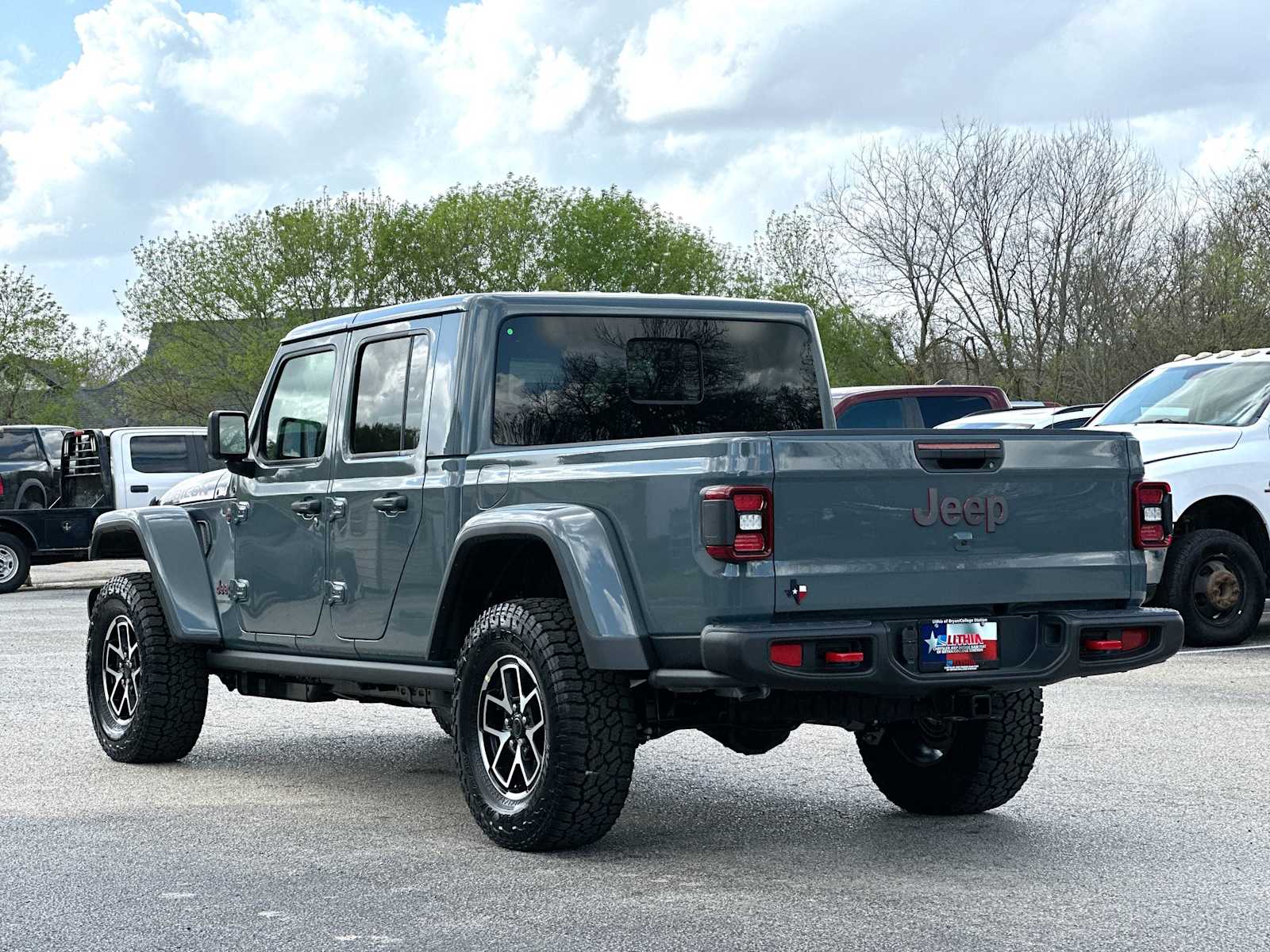 Thumbnail: 2026 Jeep Gladiator - 13
