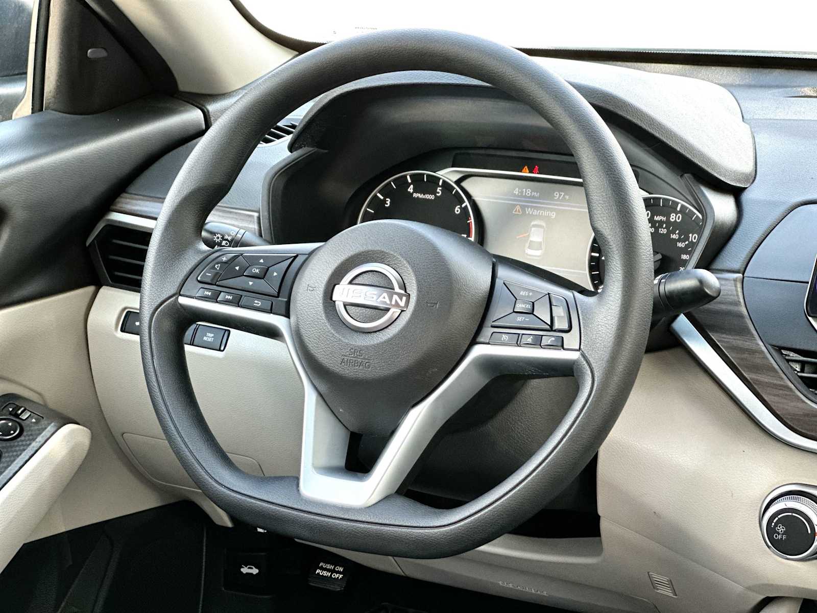 Thumbnail: 2025 Nissan Altima - 27