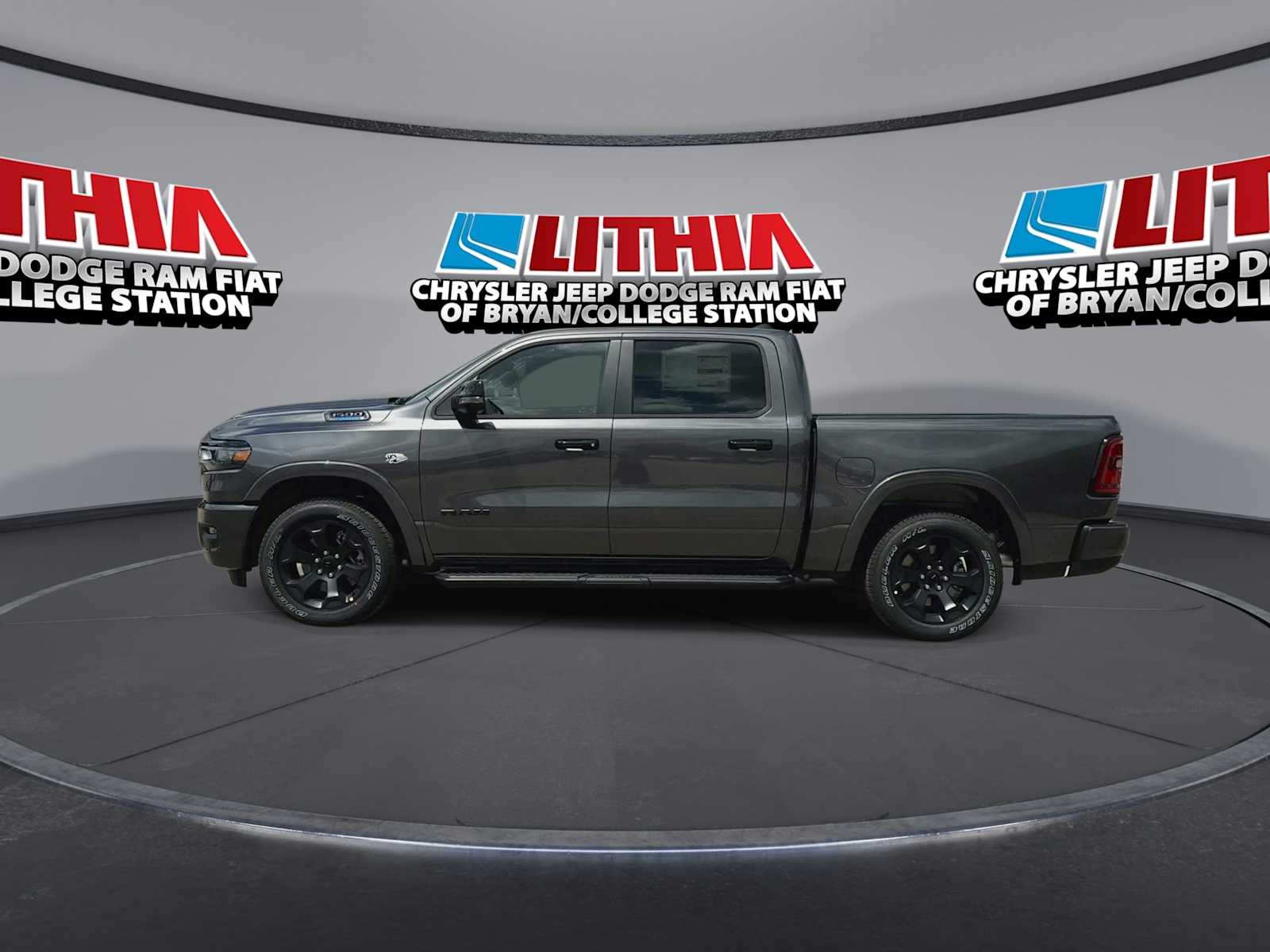 Thumbnail: 2026 RAM 1500 - 5