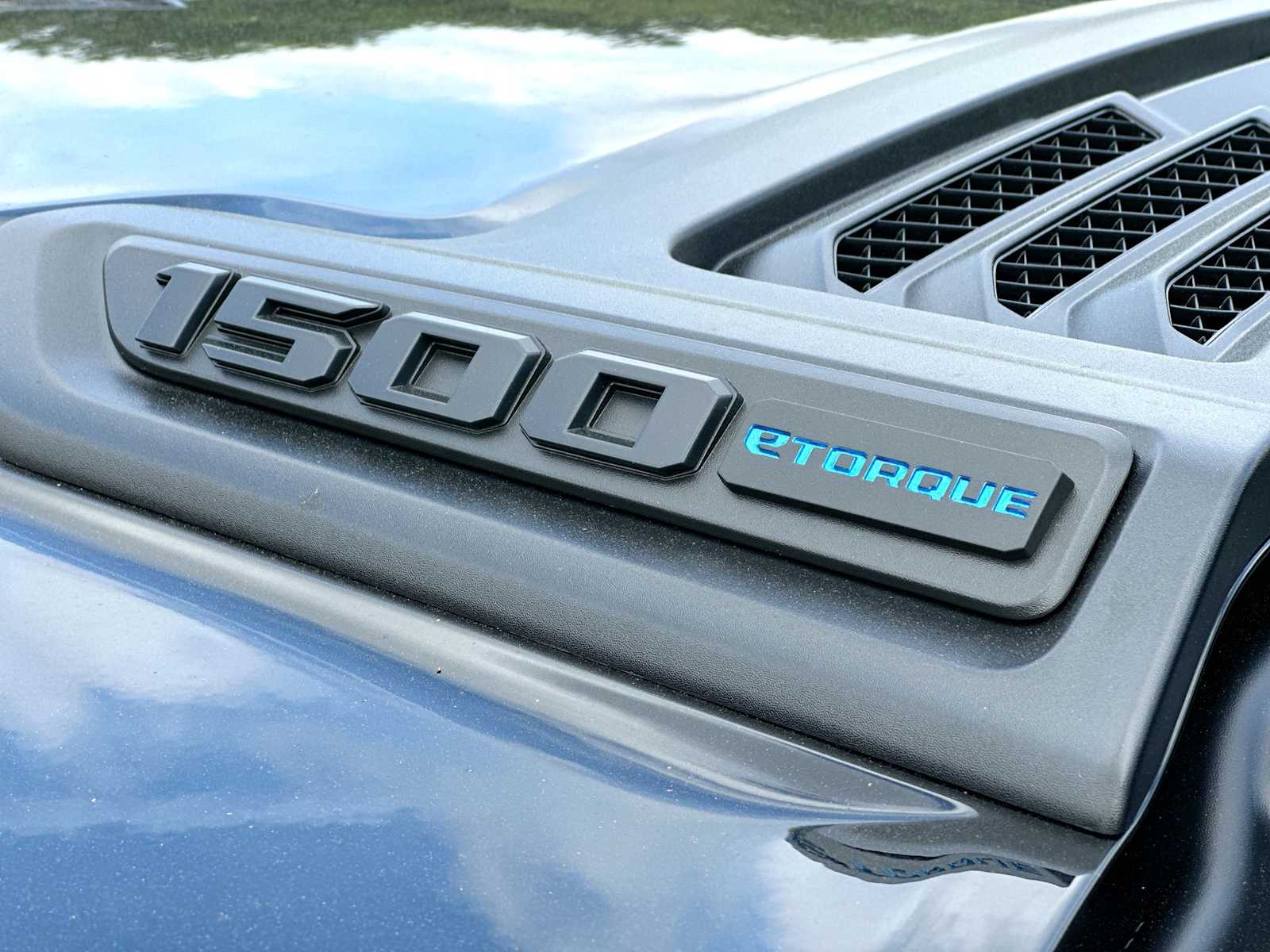 Thumbnail: 2026 RAM 1500 - 15