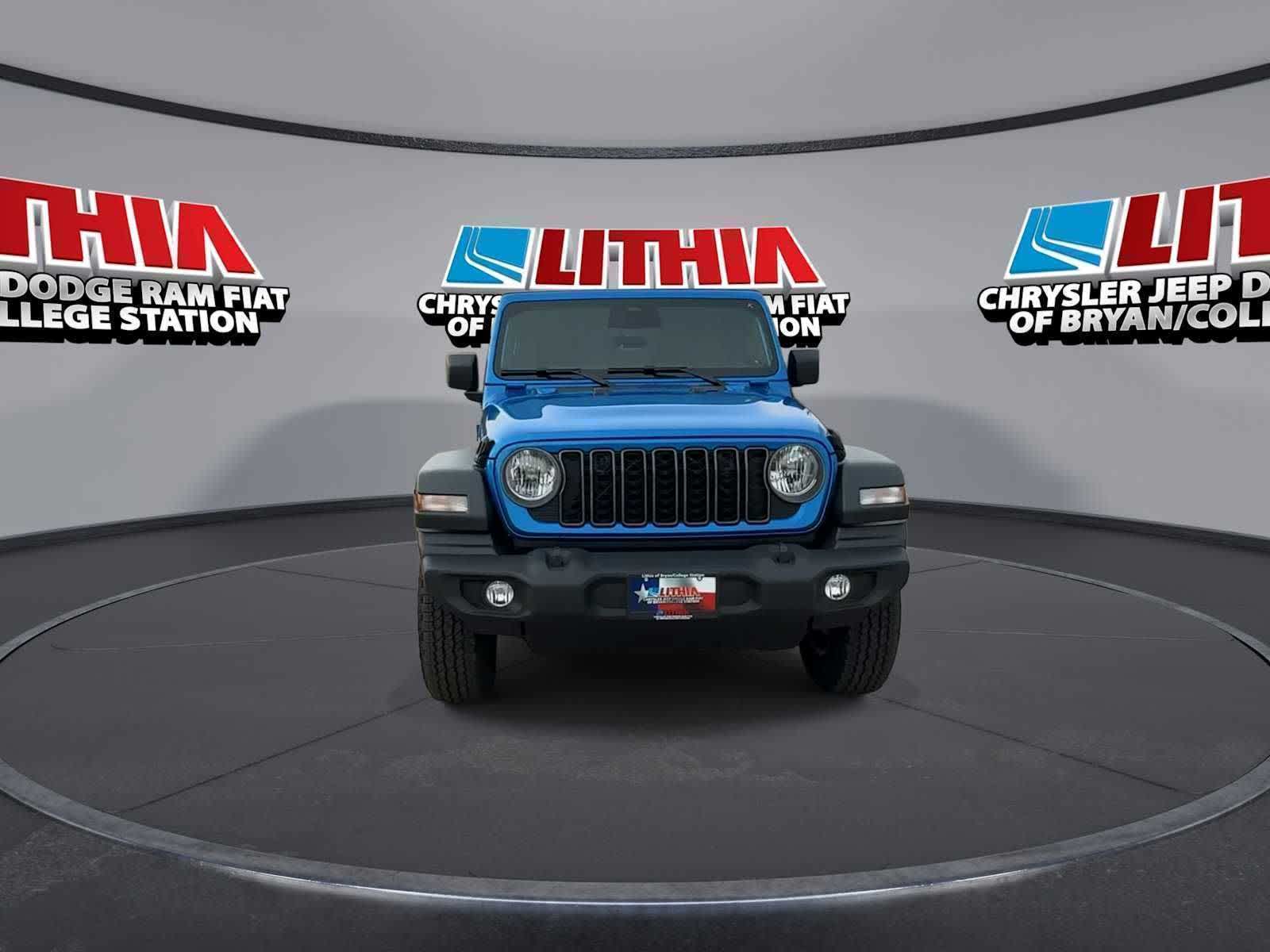 Thumbnail: 2026 Jeep Wrangler - 3