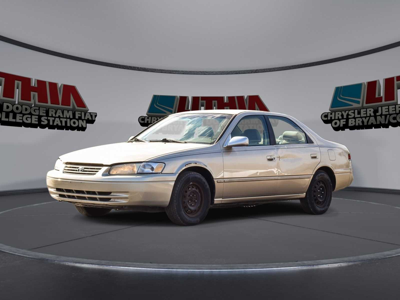 1998 Toyota Camry LE -
                Bryan, TX