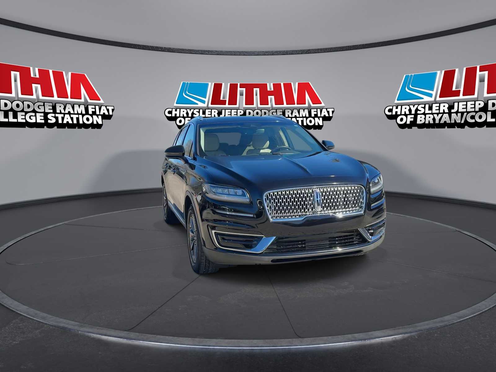 Thumbnail: 2020 Lincoln Nautilus - 2