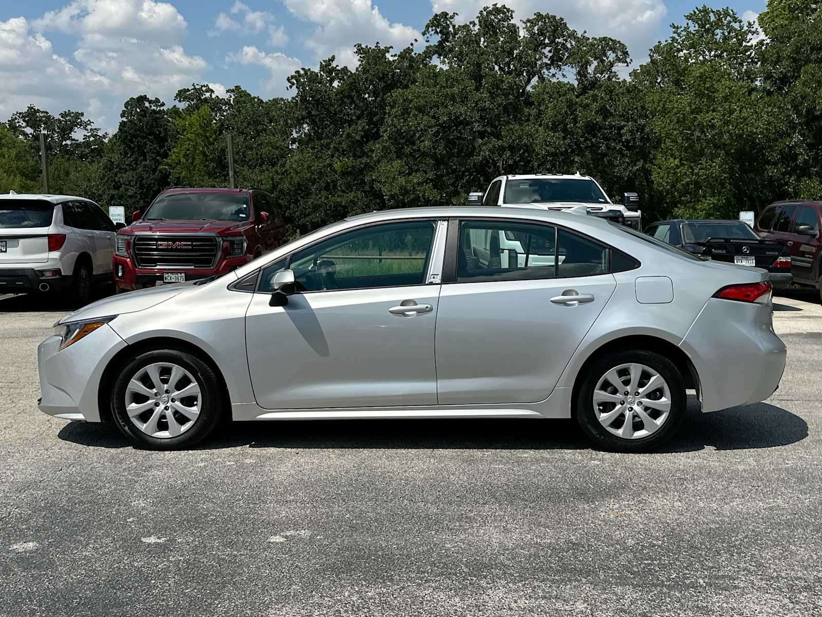 Thumbnail: 2024 Toyota Corolla - 12