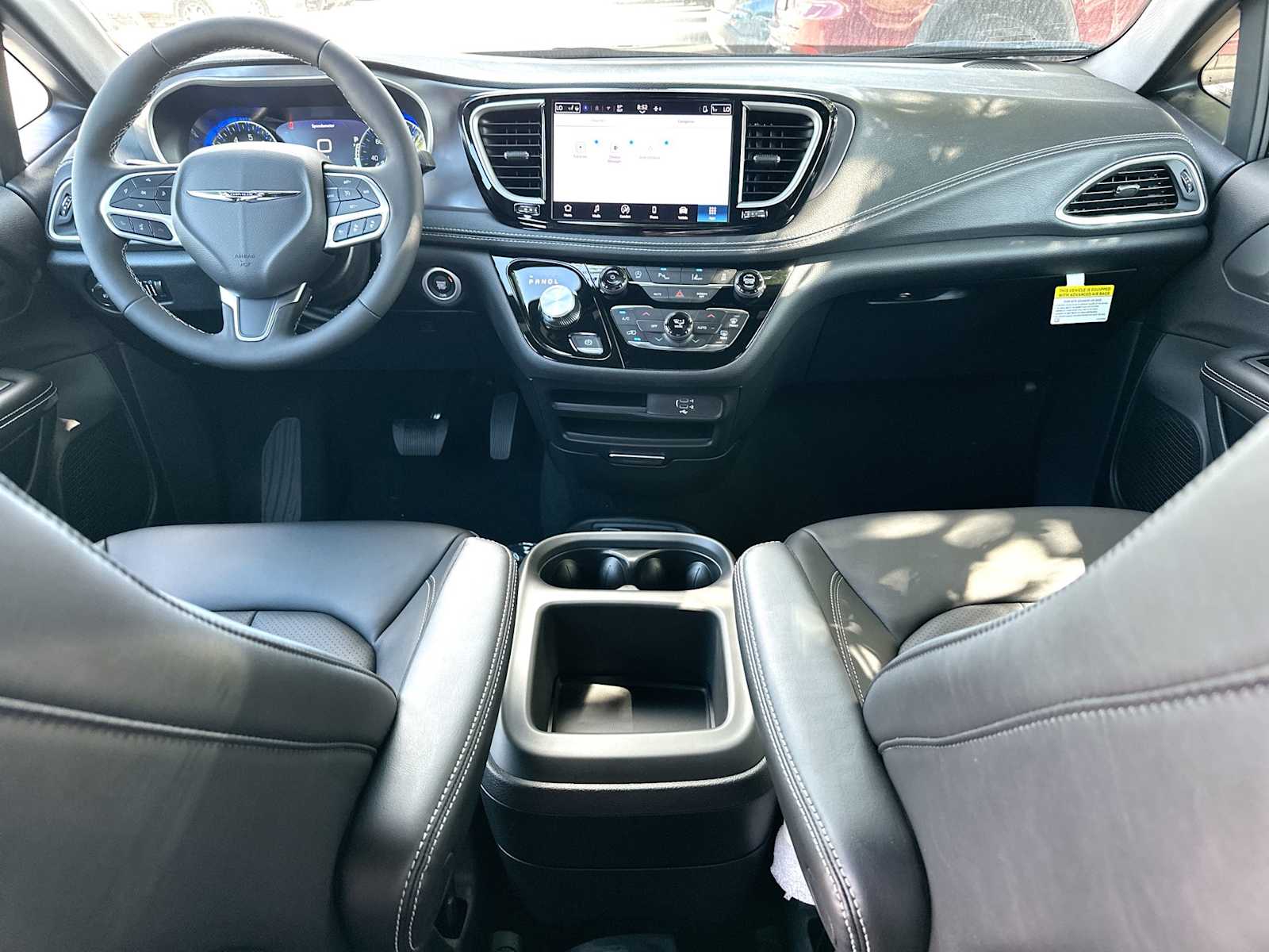 Thumbnail: 2026 Chrysler Pacifica - 25