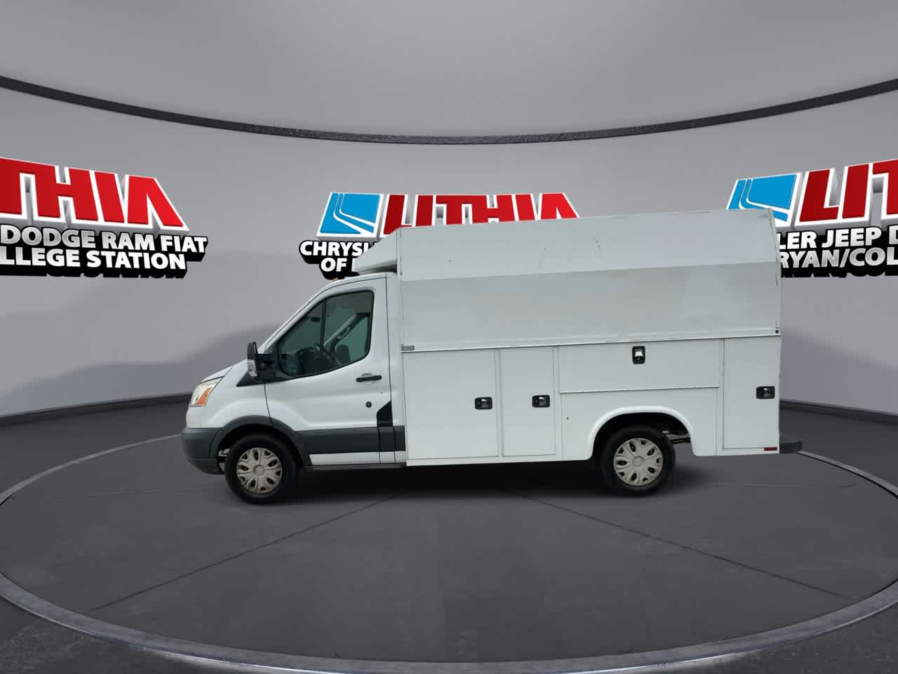 Thumbnail: 2016 Ford Transit Series - 5