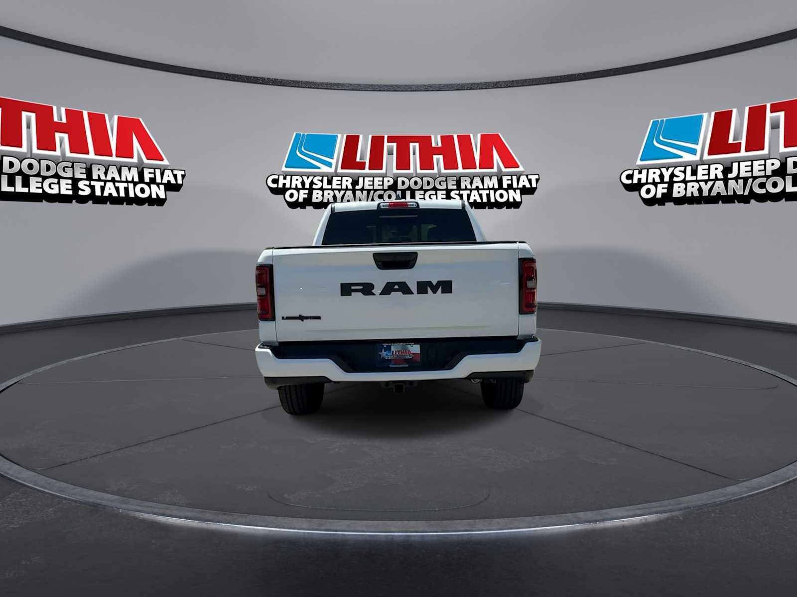 Thumbnail: 2026 RAM 1500 - 7