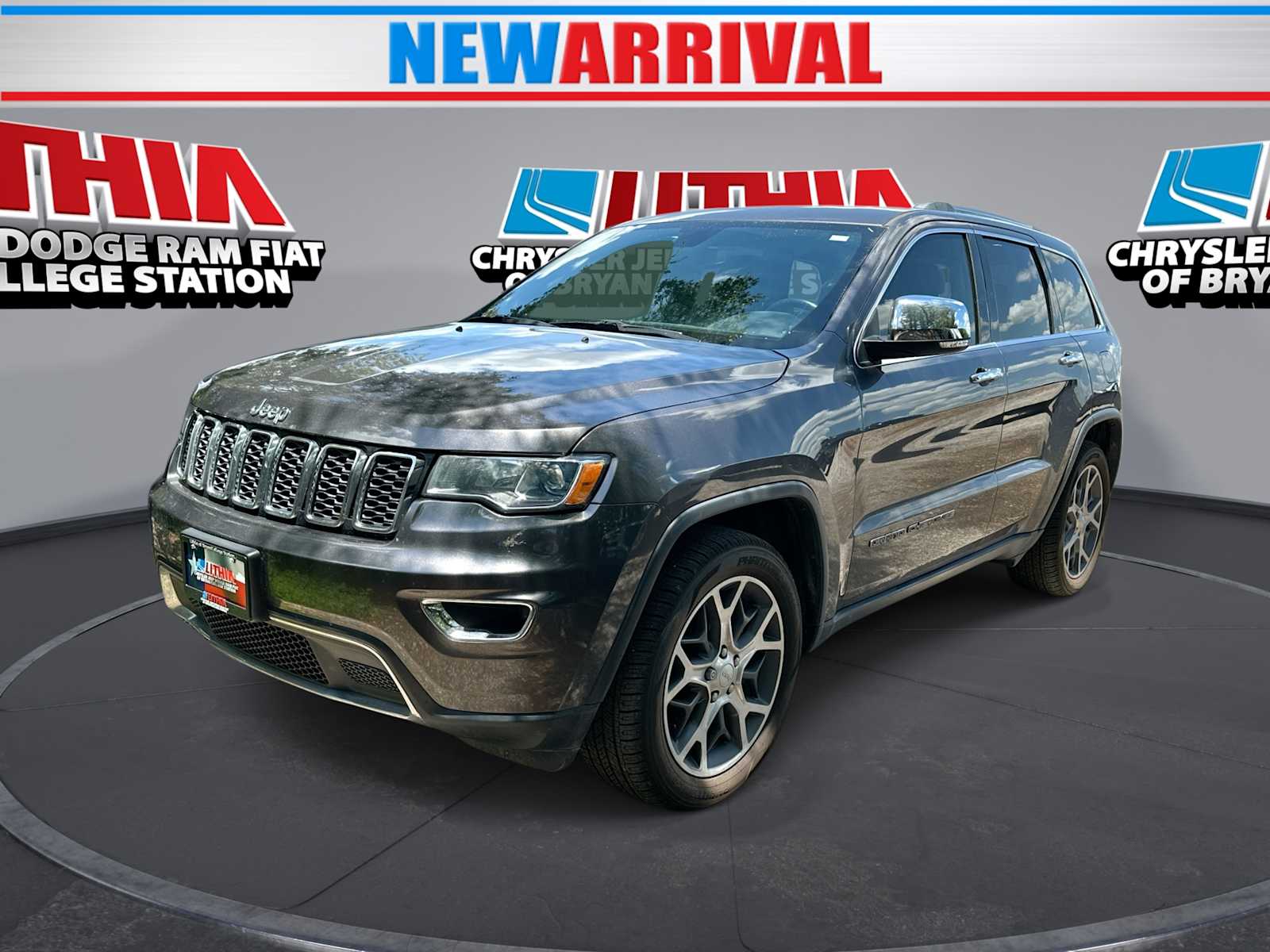 Thumbnail: 2020 Jeep Grand Cherokee - 1