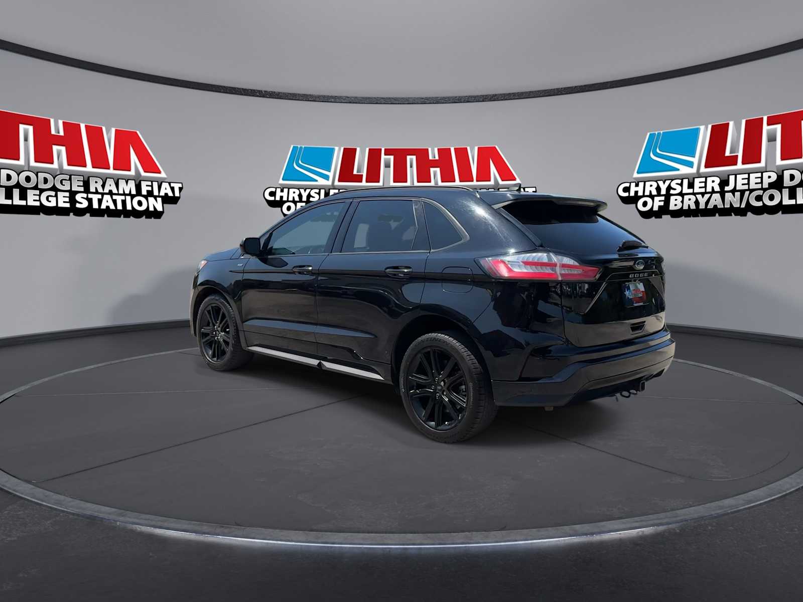 Thumbnail: 2022 Ford Edge - 6