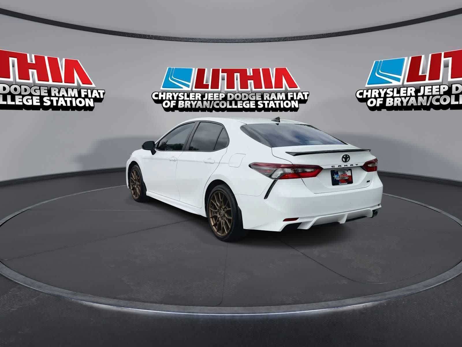 Thumbnail: 2023 Toyota Camry - 6