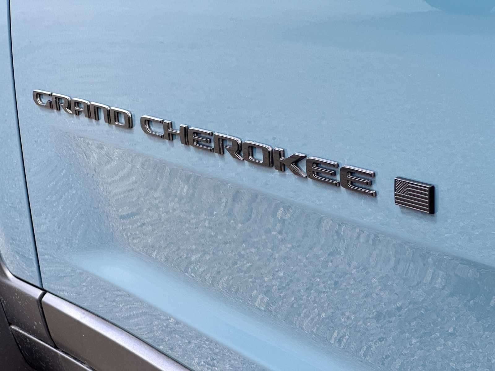 Thumbnail: 2026 Jeep Grand Cherokee - 15