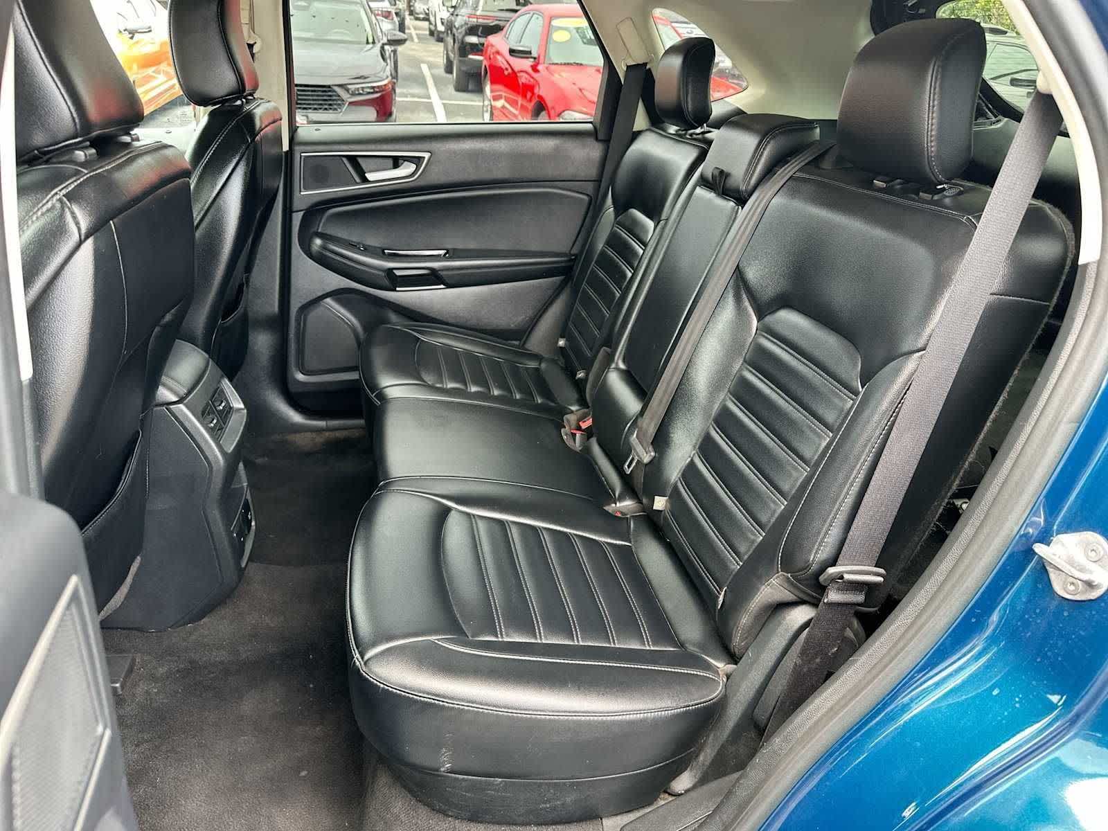 Thumbnail: 2020 Ford Edge - 23