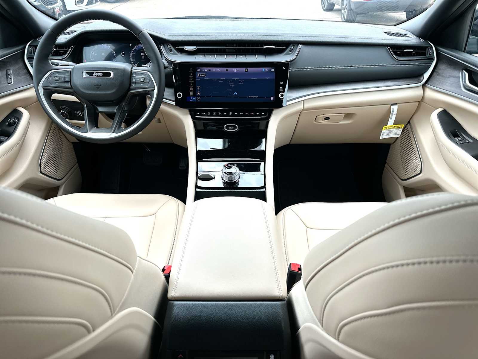 Thumbnail: 2026 Jeep Grand Cherokee - 25
