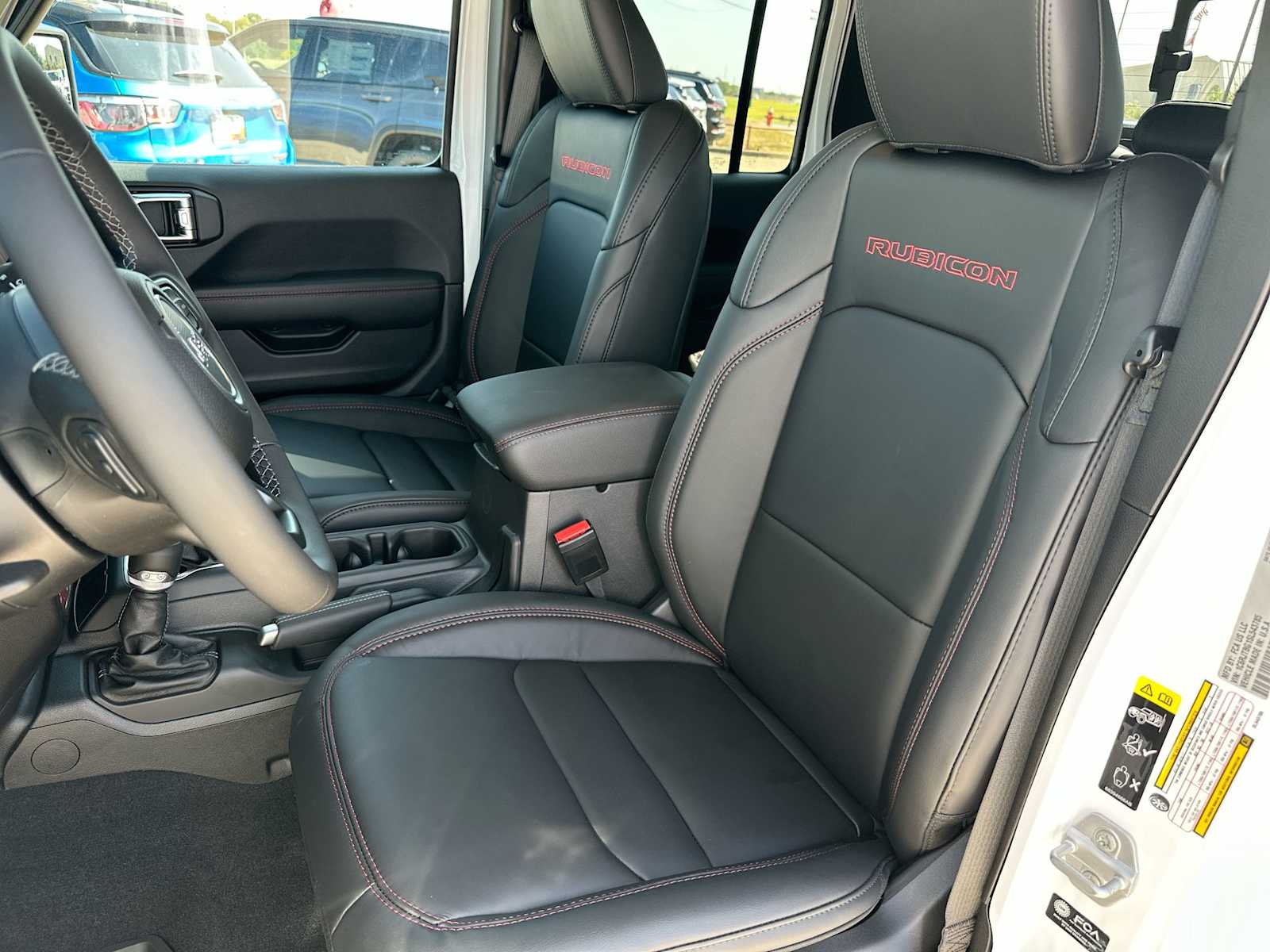 Thumbnail: 2025 Jeep Gladiator - 17