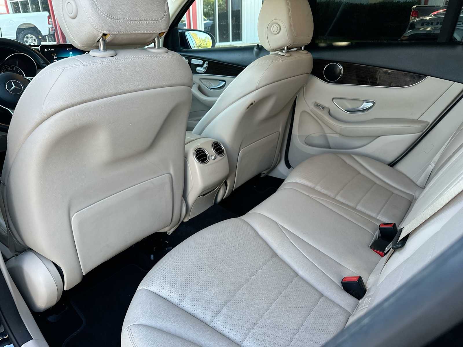 Thumbnail: 2020 Mercedes-Benz GLC - 24