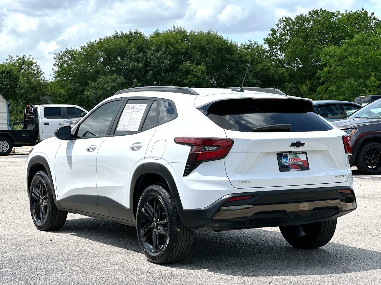 Thumbnail: 2025 Chevrolet Trax - 13