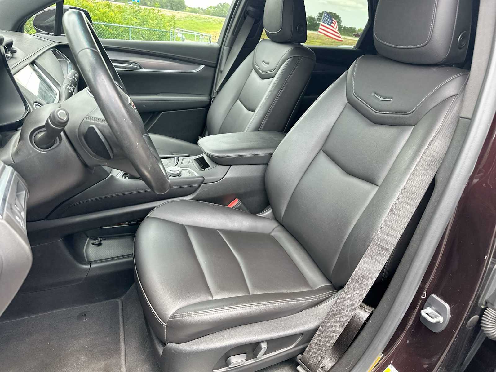 Thumbnail: 2021 Cadillac XT5 - 17