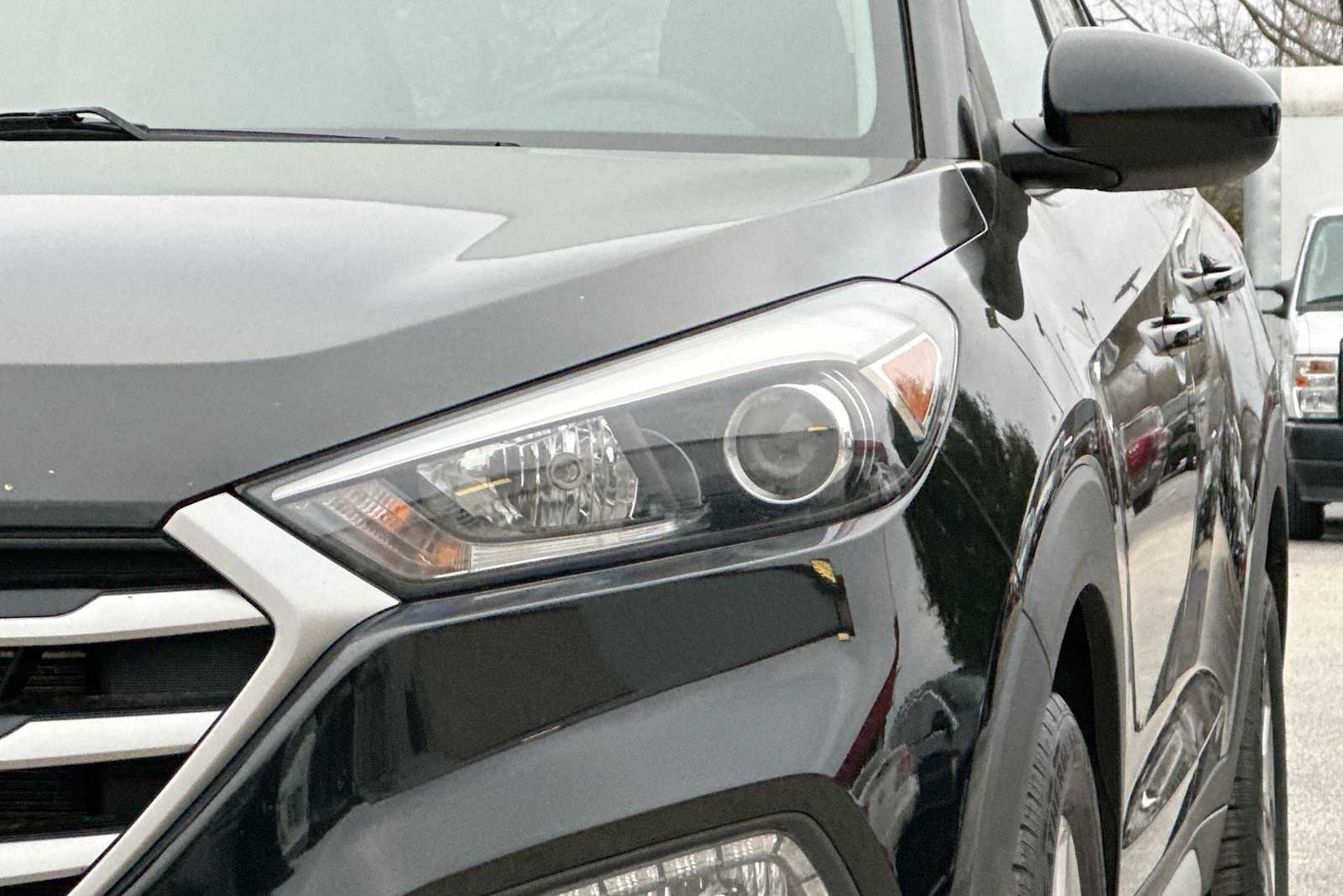 Thumbnail: 2018 Hyundai Tucson - 16