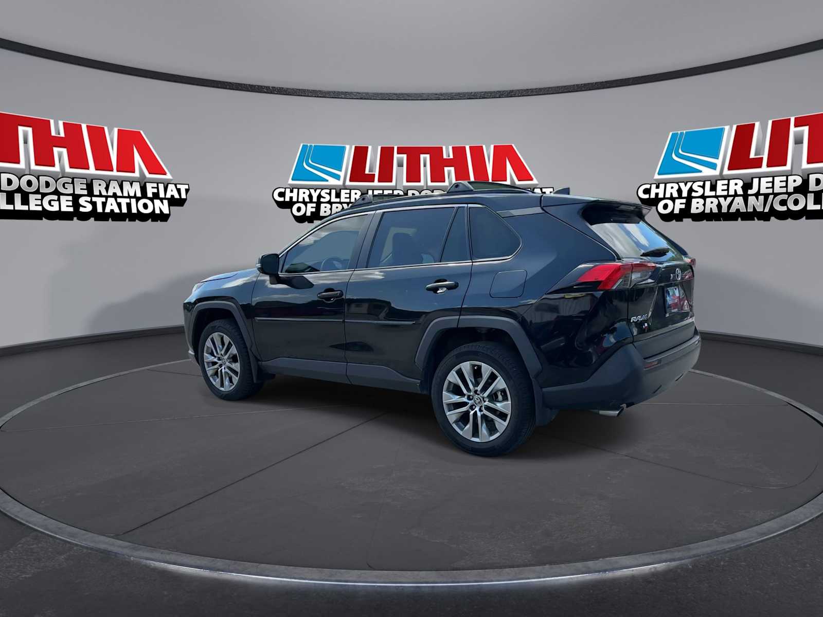 Thumbnail: 2023 Toyota RAV4 - 6