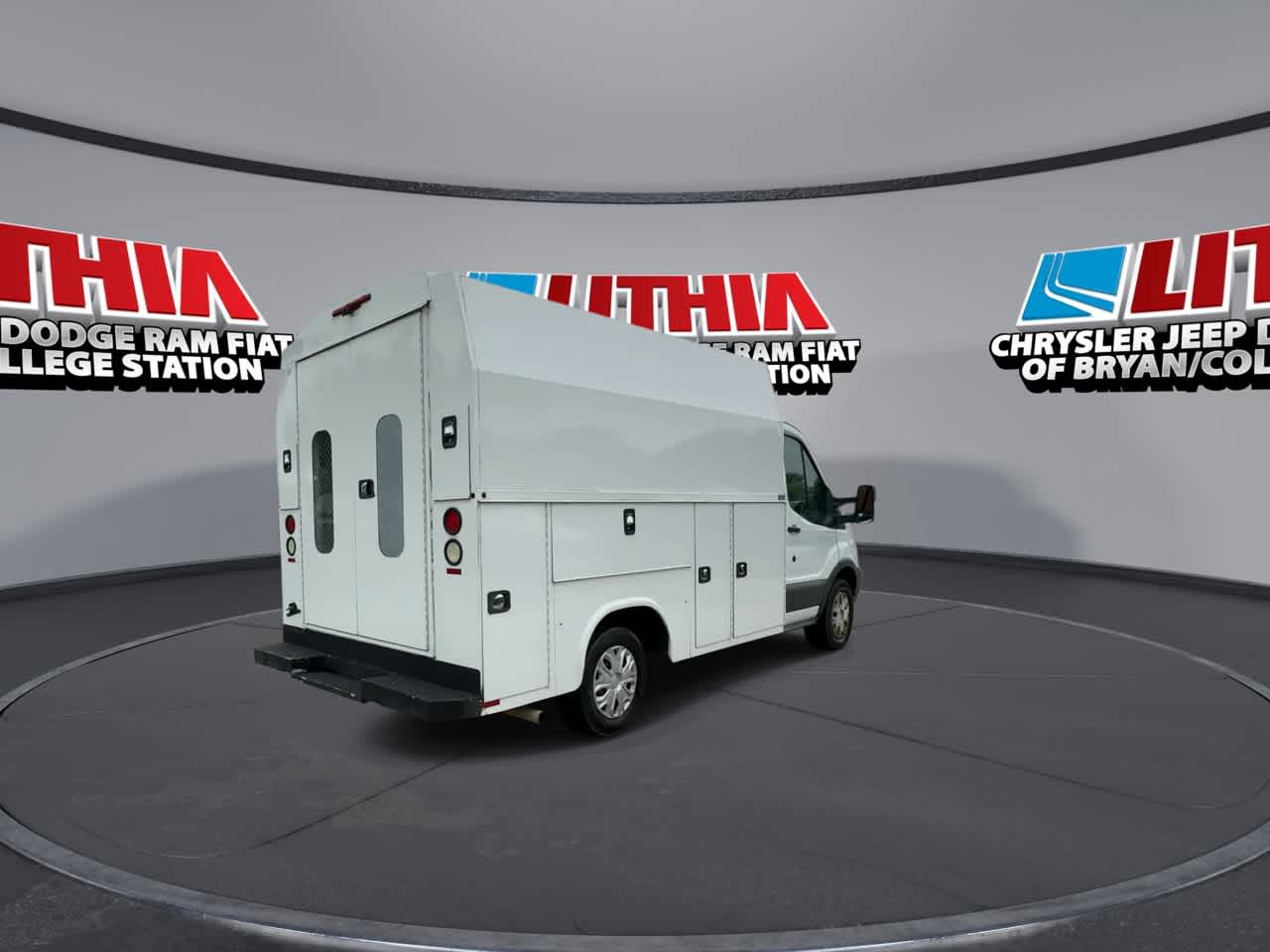 Thumbnail: 2016 Ford Transit Series - 8
