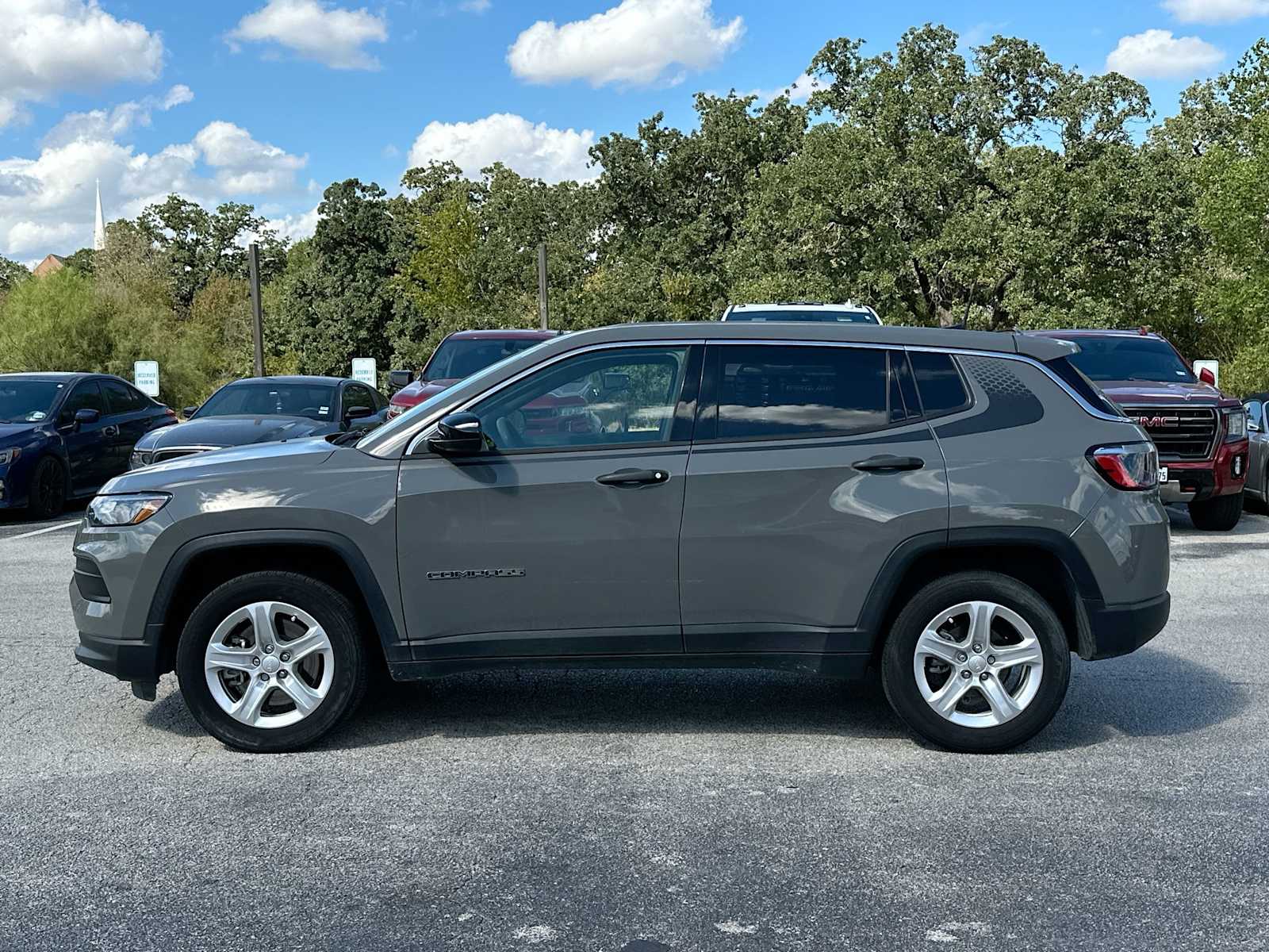 Thumbnail: 2023 Jeep Compass - 12